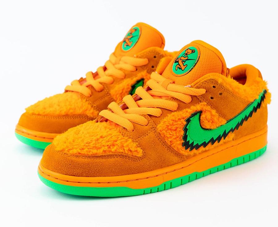 nike-sb-dunk-low-grateful-dead-bears-orange-CJ5378-800-2