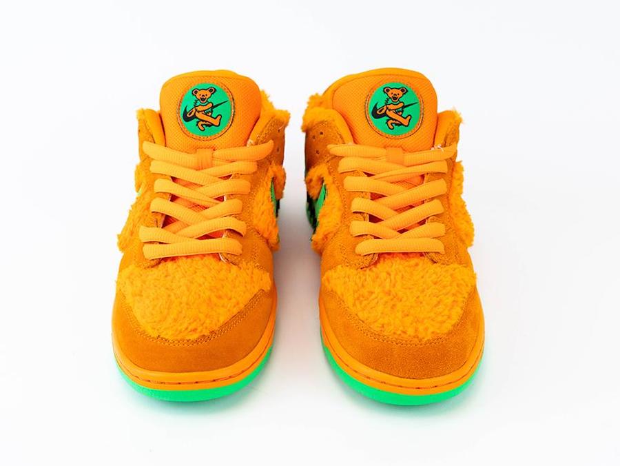 nike-sb-dunk-low-grateful-dead-bears-orange-CJ5378-800-4